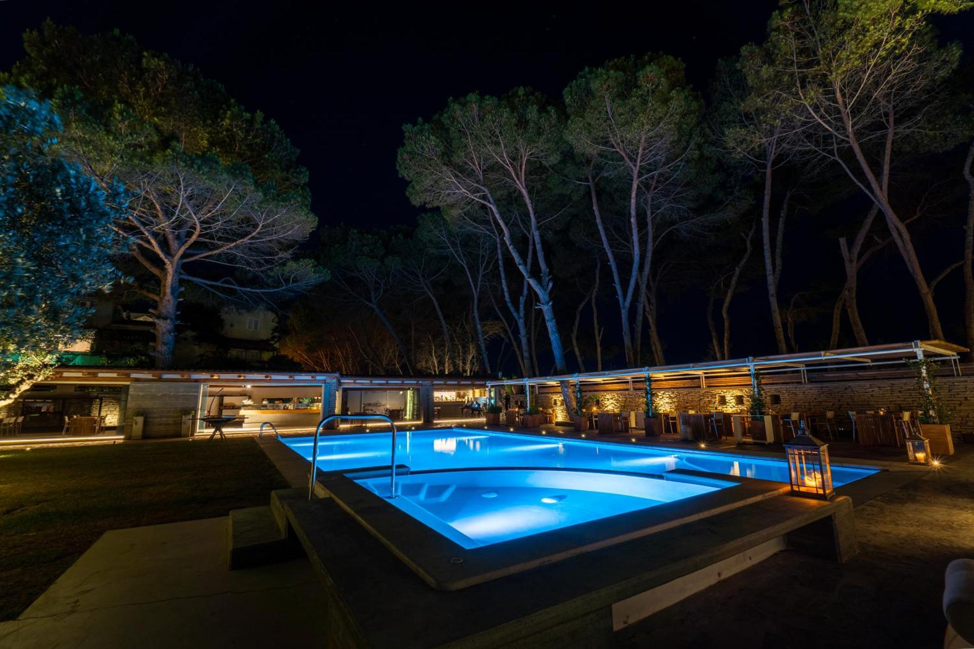 לה קסטלה Praia Art Resort - Small Luxury Hotels Of The World (Adults Only) מראה חיצוני תמונה